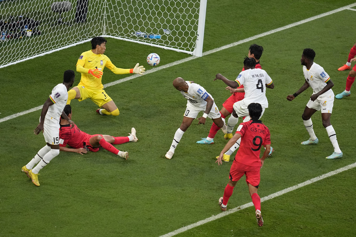 Mohammed Salisu scores Ghana's first goal against South Korea to put them ahead in a match that had high intensity