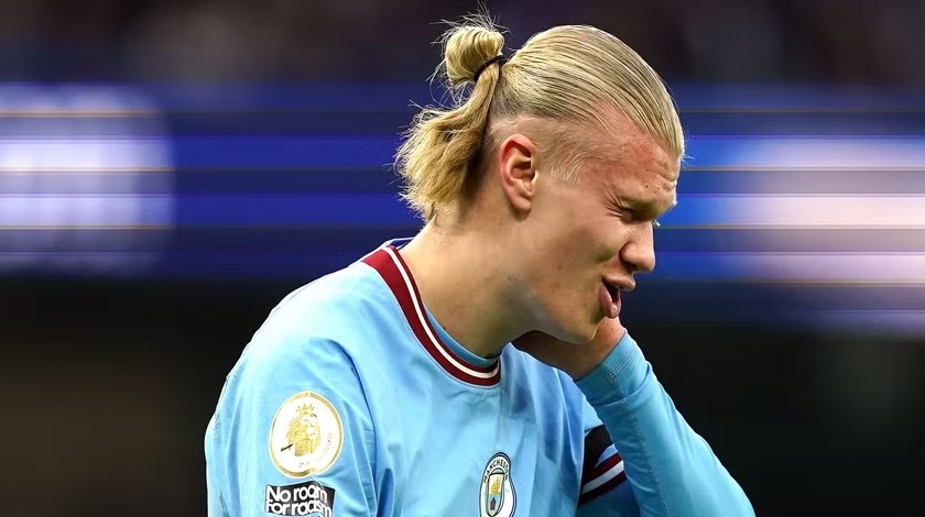 Erling Haaland is a doubt for Manchester Citys Wednesday clash with league leaders Arsenal as the striker was forced out at halftime during Man City vs Villa