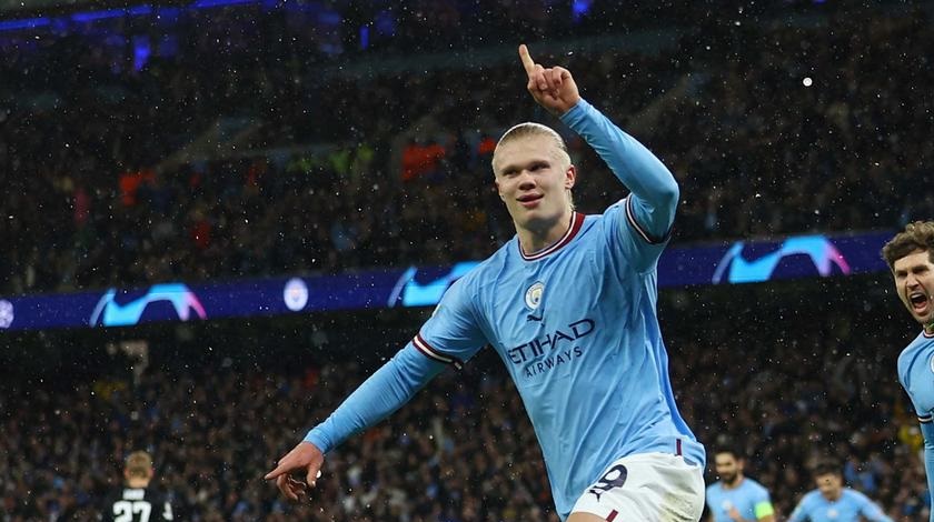 Erling Braut Haaland is extremely performing well in the current season at Manchester City with 28 28 goals in 27 league games and 42 goals overall this season.