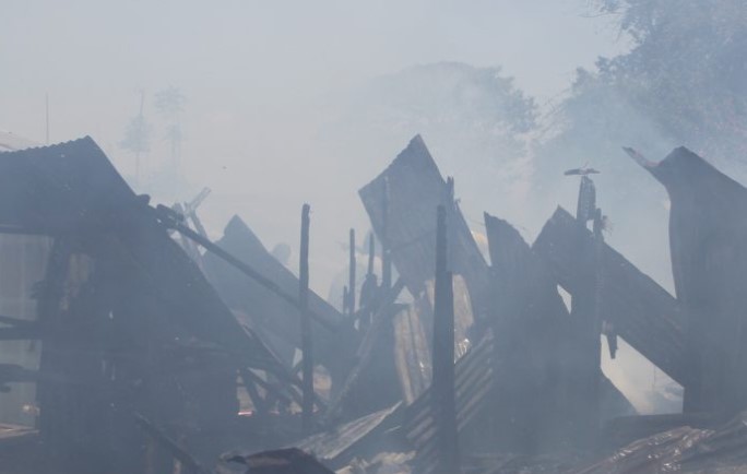 Fire leaves 37 families homeless