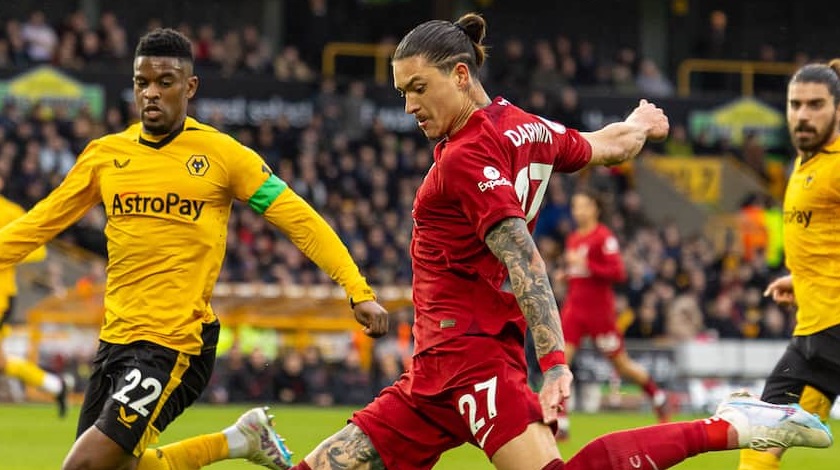 Liverpool bounced back from their trauma to defeat Wolverhampton in the EPL mid-week match that saw both sides clash. Liverpool managed to snatch a win to top .
