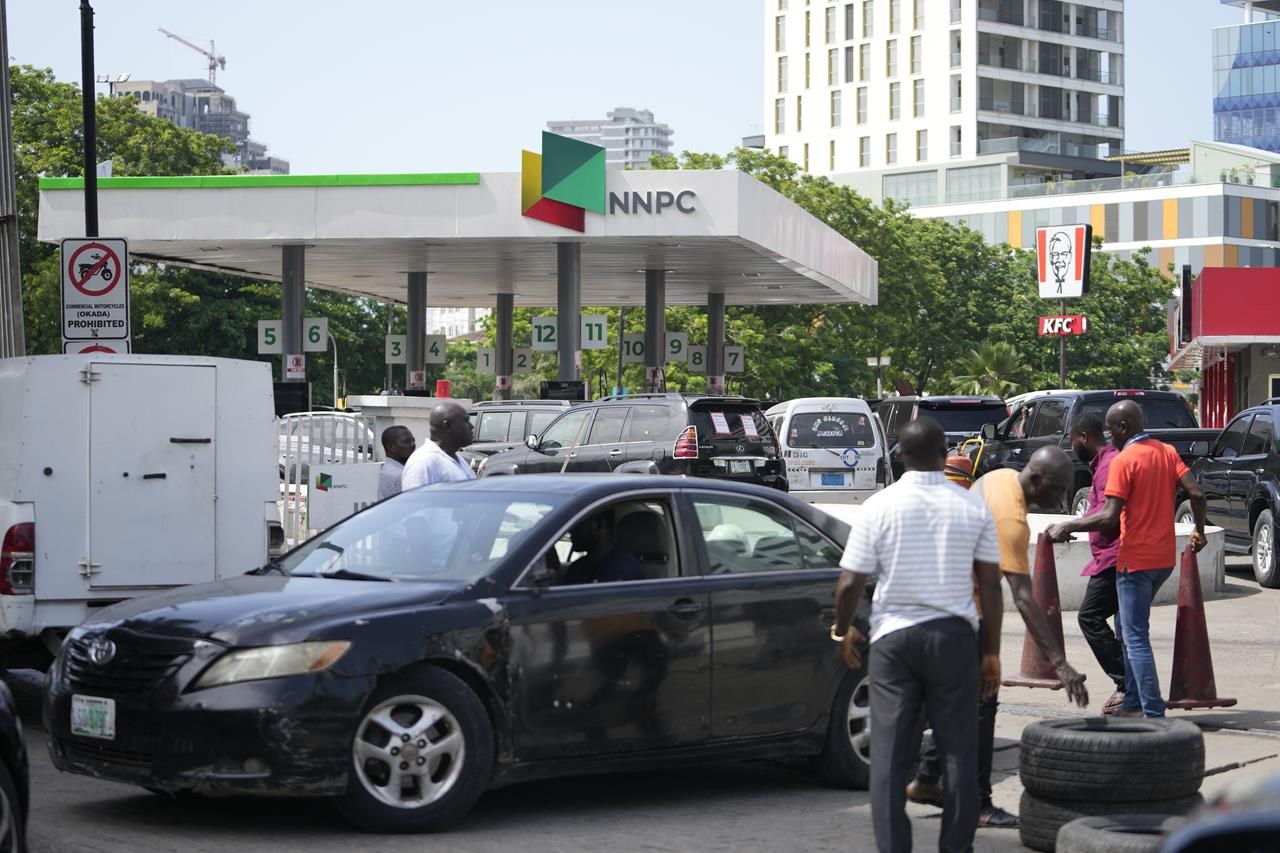 Nigeria removes oil subsidy