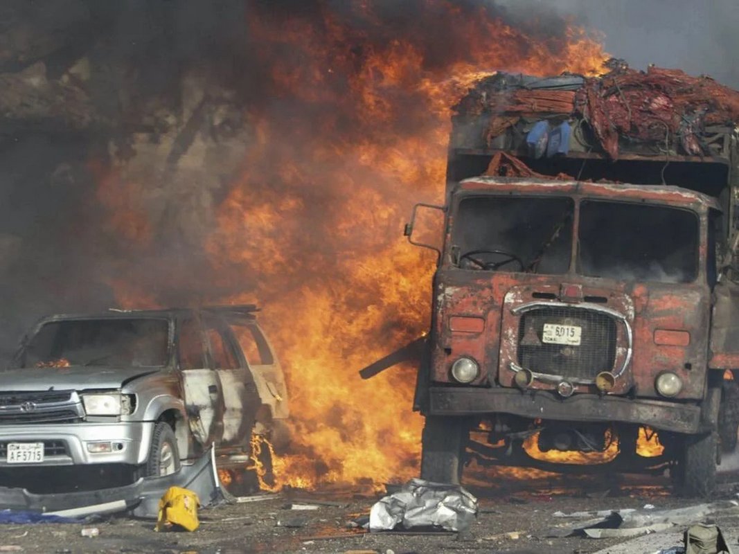 blast kills 22 in somalia