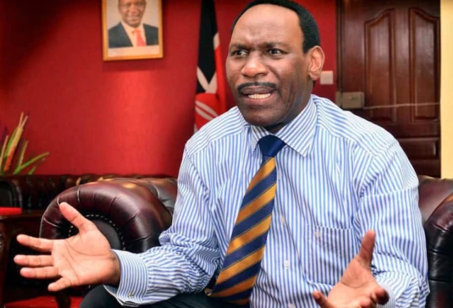 See Ezekiel Mutua's Reaction To A Song By Ssaru's song