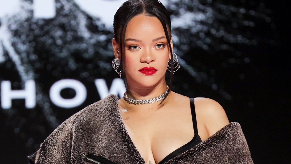 Rihanna Breaks Madonna's Record With 20th Top 10 Single: 'We Found