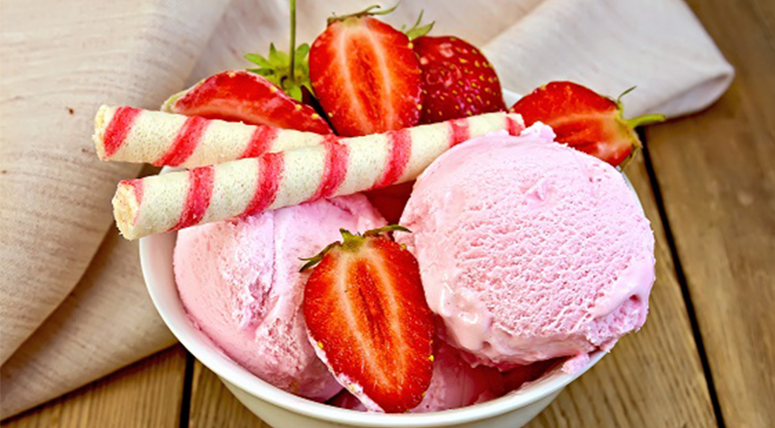 How To Make Homemade Strawberry Ice Cream