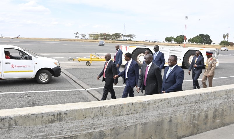 President William Ruto Makes Impromptu Visit To JKIA