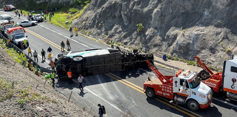 Sixteen People Die , 36 Injured In A  Bus Crash In Mexico