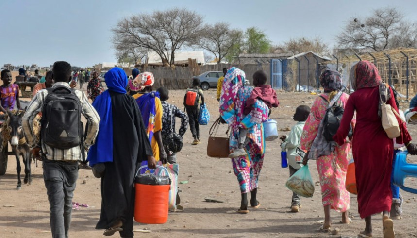 Hundreds Of Families Flee Khartoum After Shelling Kills 19