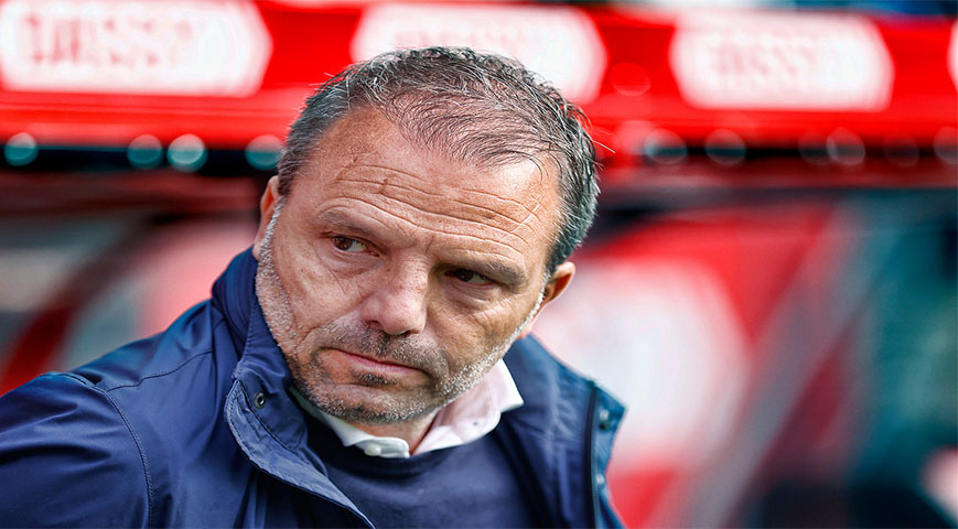 Ajax Sack Coach Steijn After Losing Run