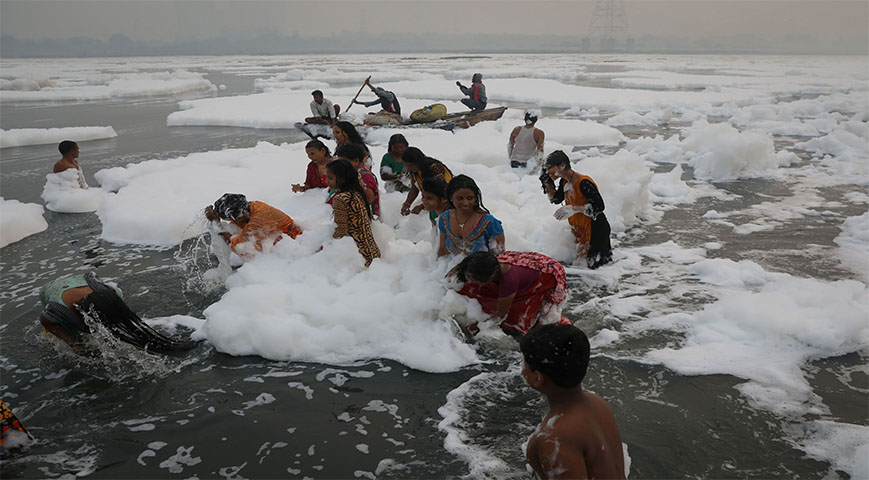 Sacred River chokes in toxic foam