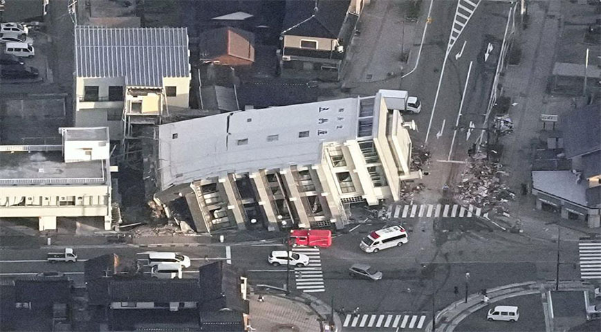 Japan Quake Death Toll Hits 30