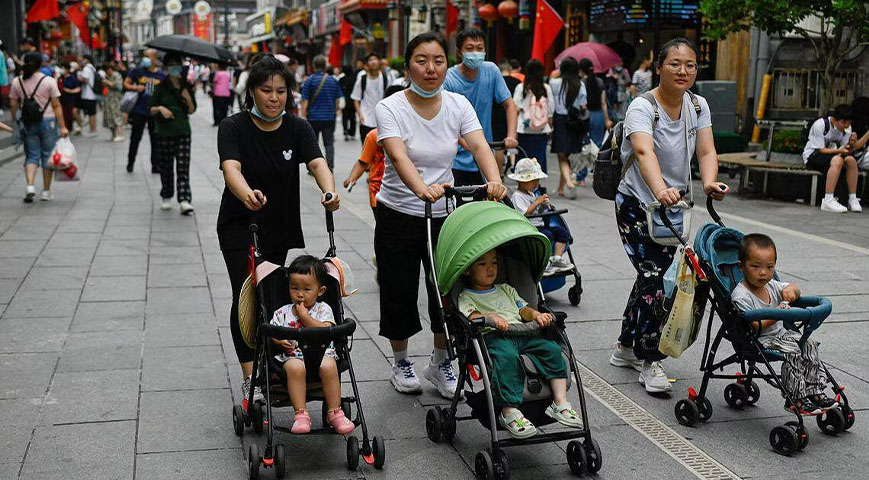 China's Declining population spells doom for its economy
