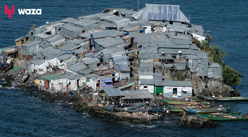 Migingo Island, Where Inhabitants Share Streets With Snakes, Giant Lizards