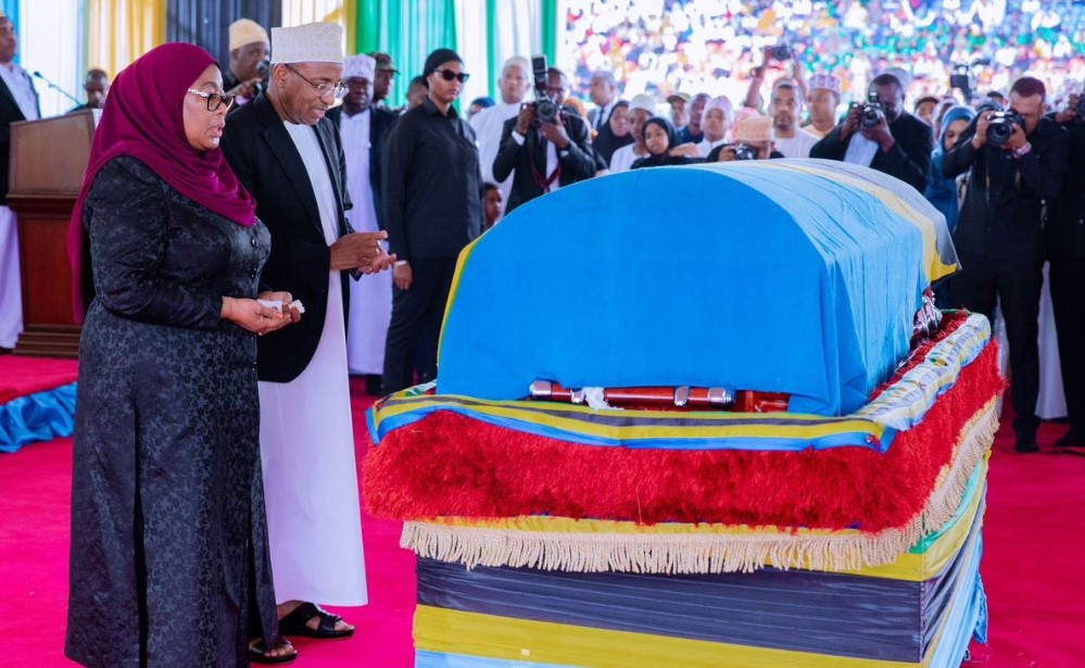 Tanzania’s Second President Ali Mwinyi Laid To Rest At Mangapwani Village