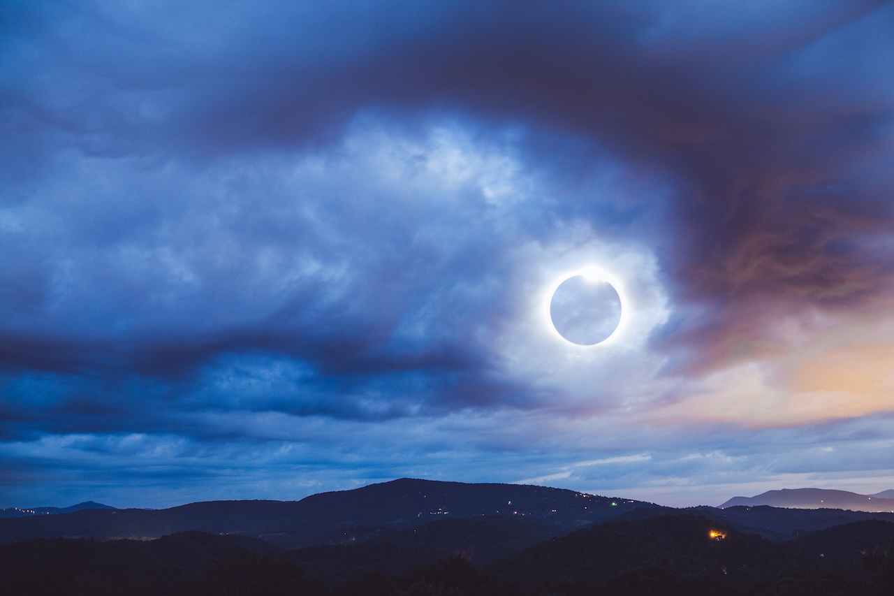 Total Solar Eclipse Millions In North America Witness Rare Phenomenon