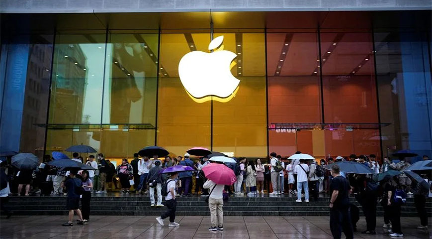 Apple Drops WhatsApp, Threads From China App Store
