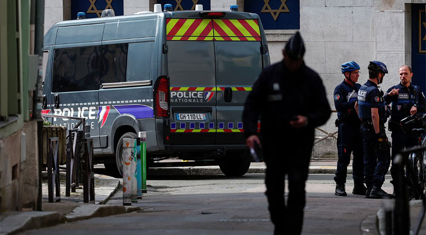 Man Fatally Shot By Police For Setting Fire At A French Town Hall