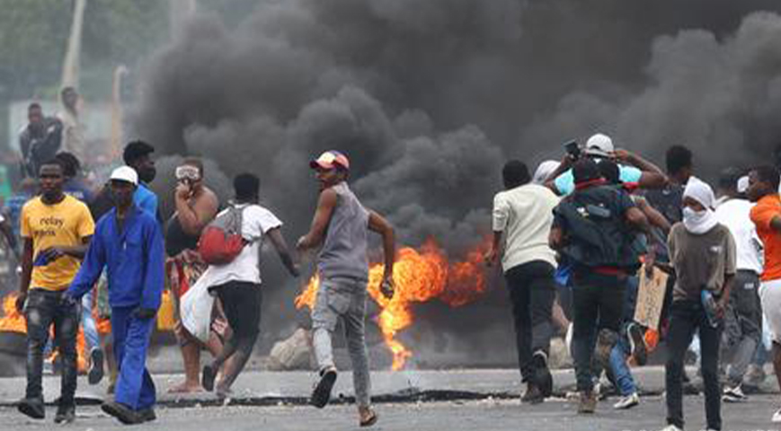 Toll from Mozambique election protests up to at least 30